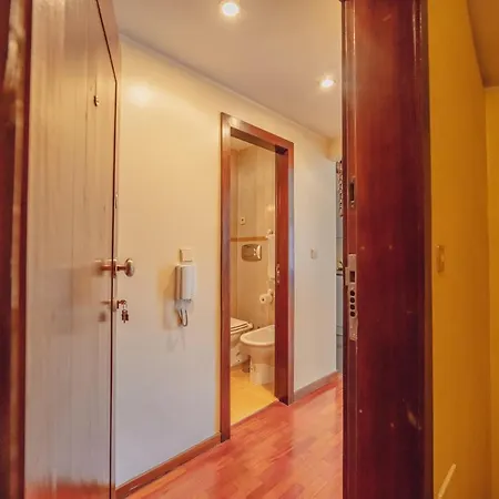 Apartment Bright Boavista With Terrace By Homing Porto
